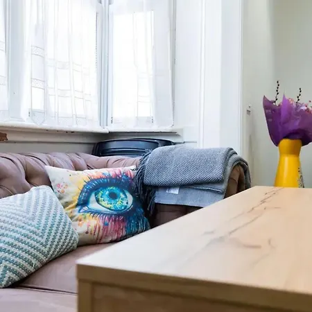 Modern In With Internet Appartement *