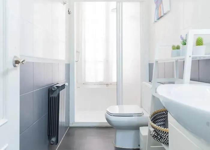 Modern In With Internet Appartement Bilbao