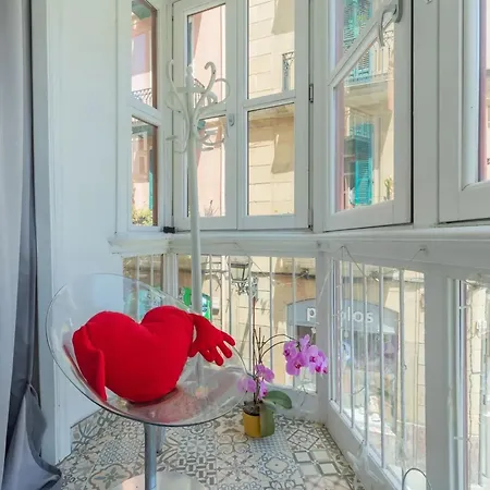 Modern In With Internet * Бильбао